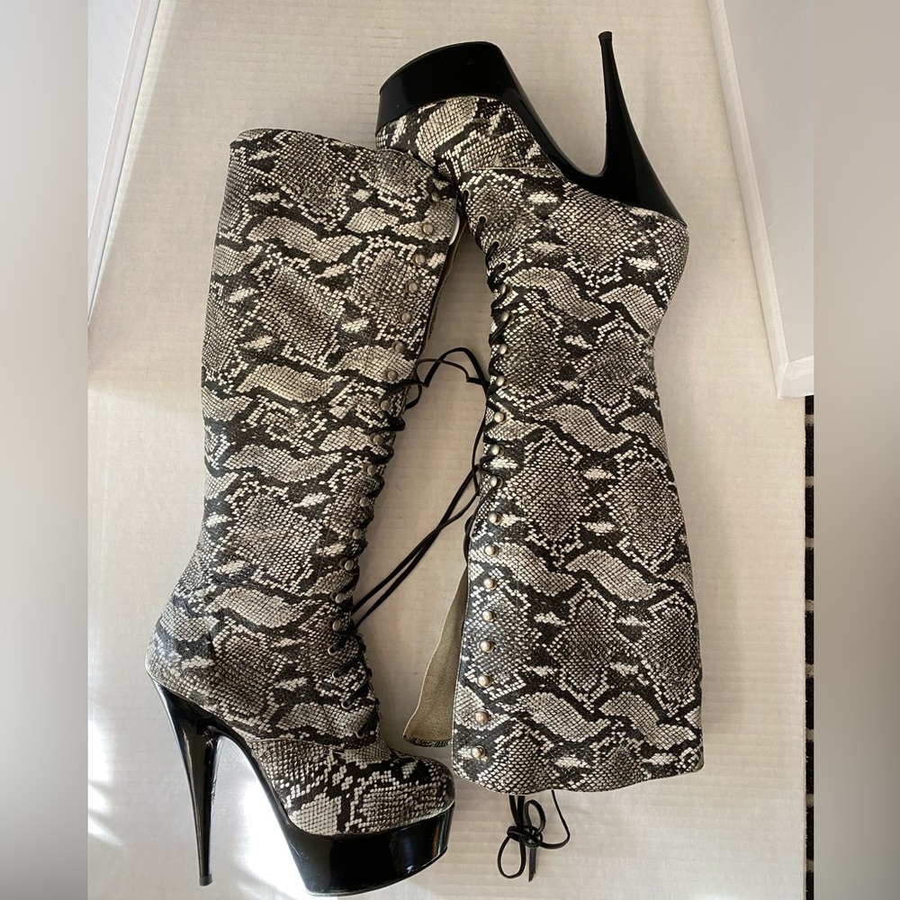 RARE Vintage Else Anita Leather Snakeskin Print lace up Stiletto Platform Boots